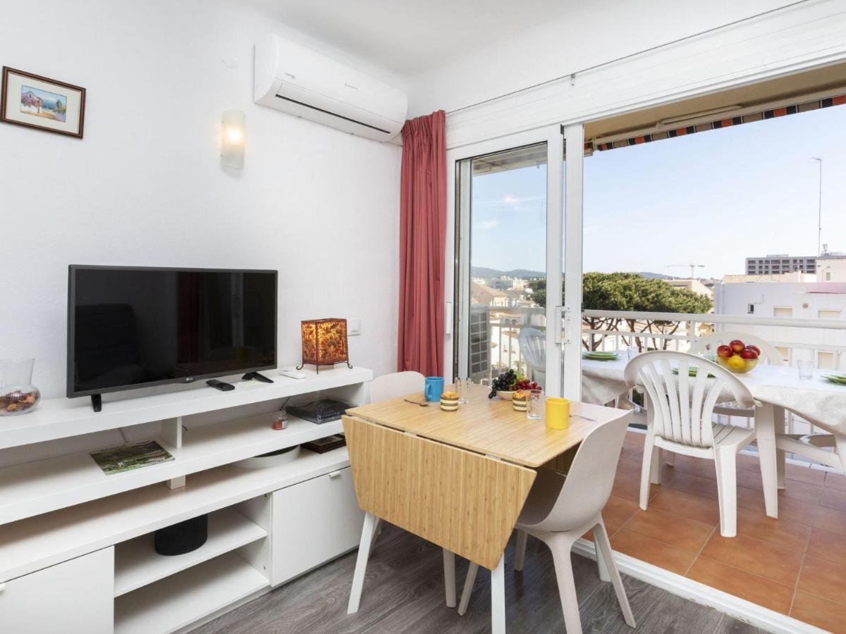 Apartment Montseny By Interhome *